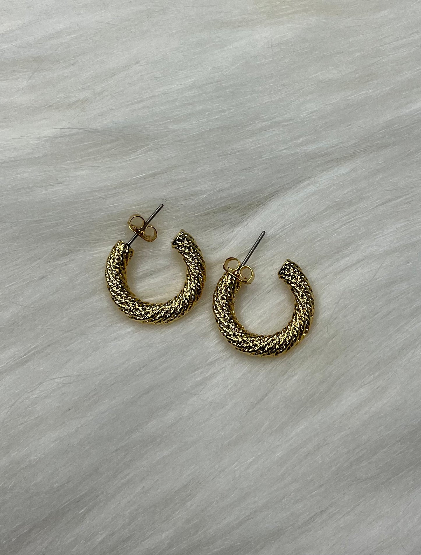 Anaconda Medium Hoops