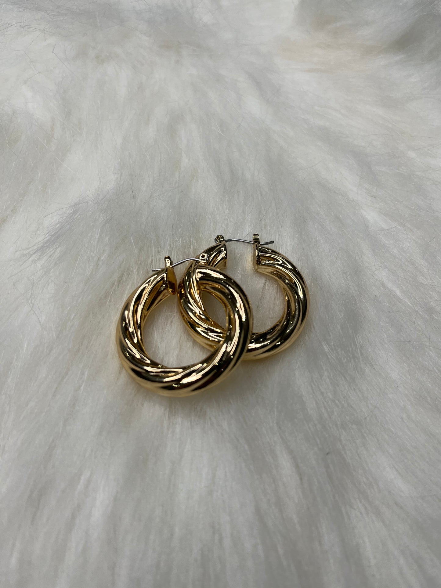 Steph chunky earrings