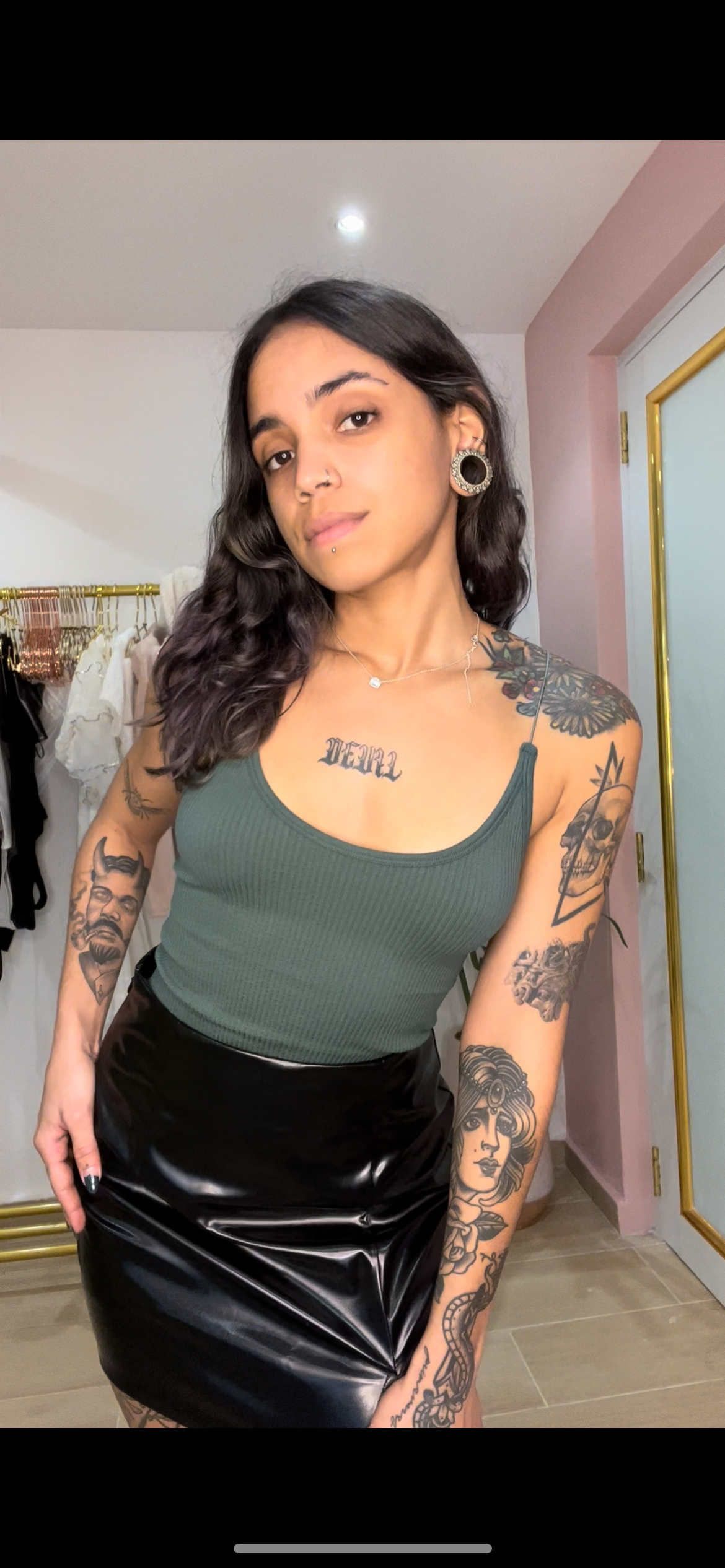 D Green top