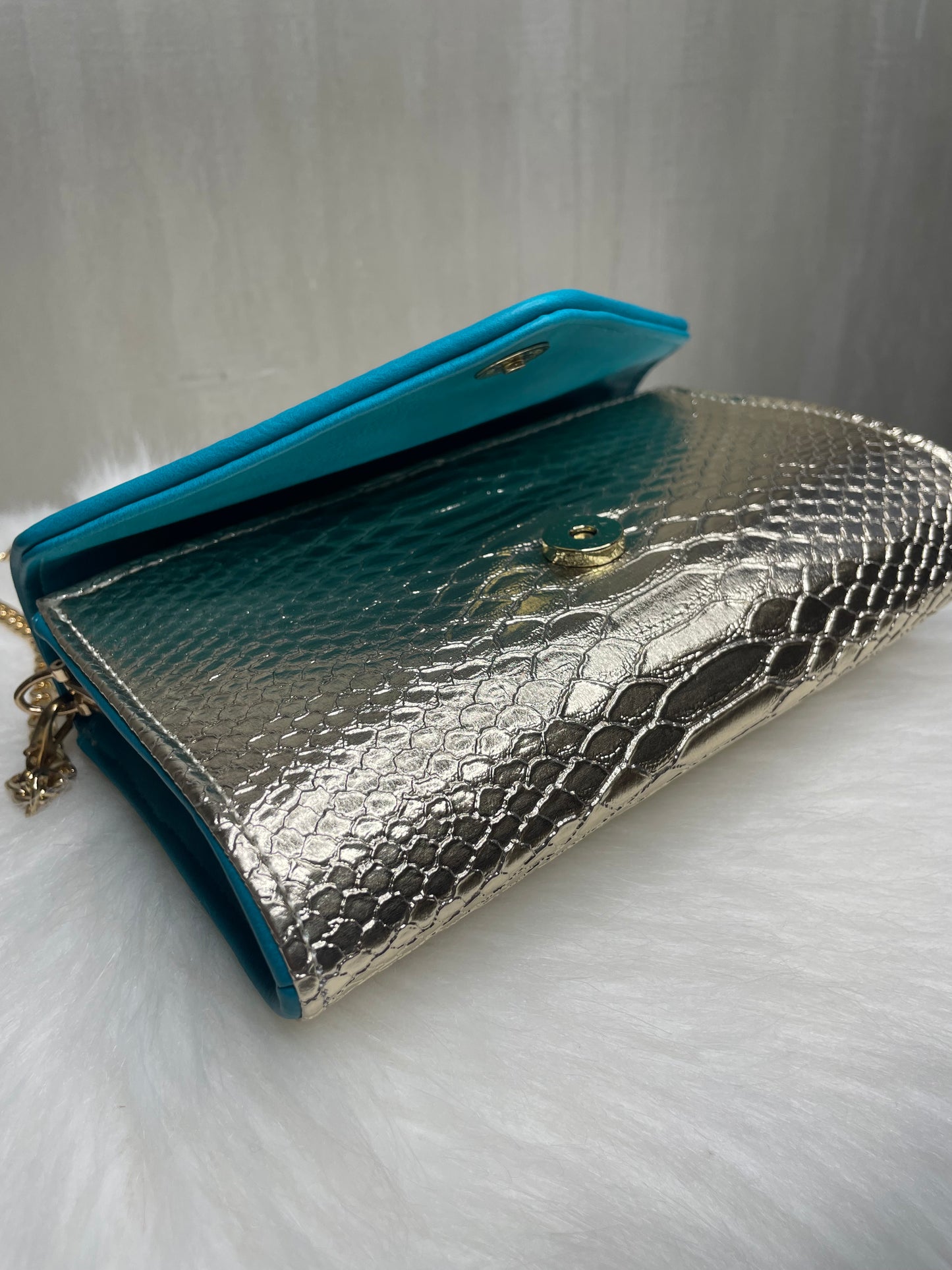 Blue champagne purse