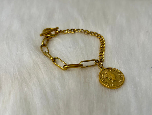 Elizabeth bracelet