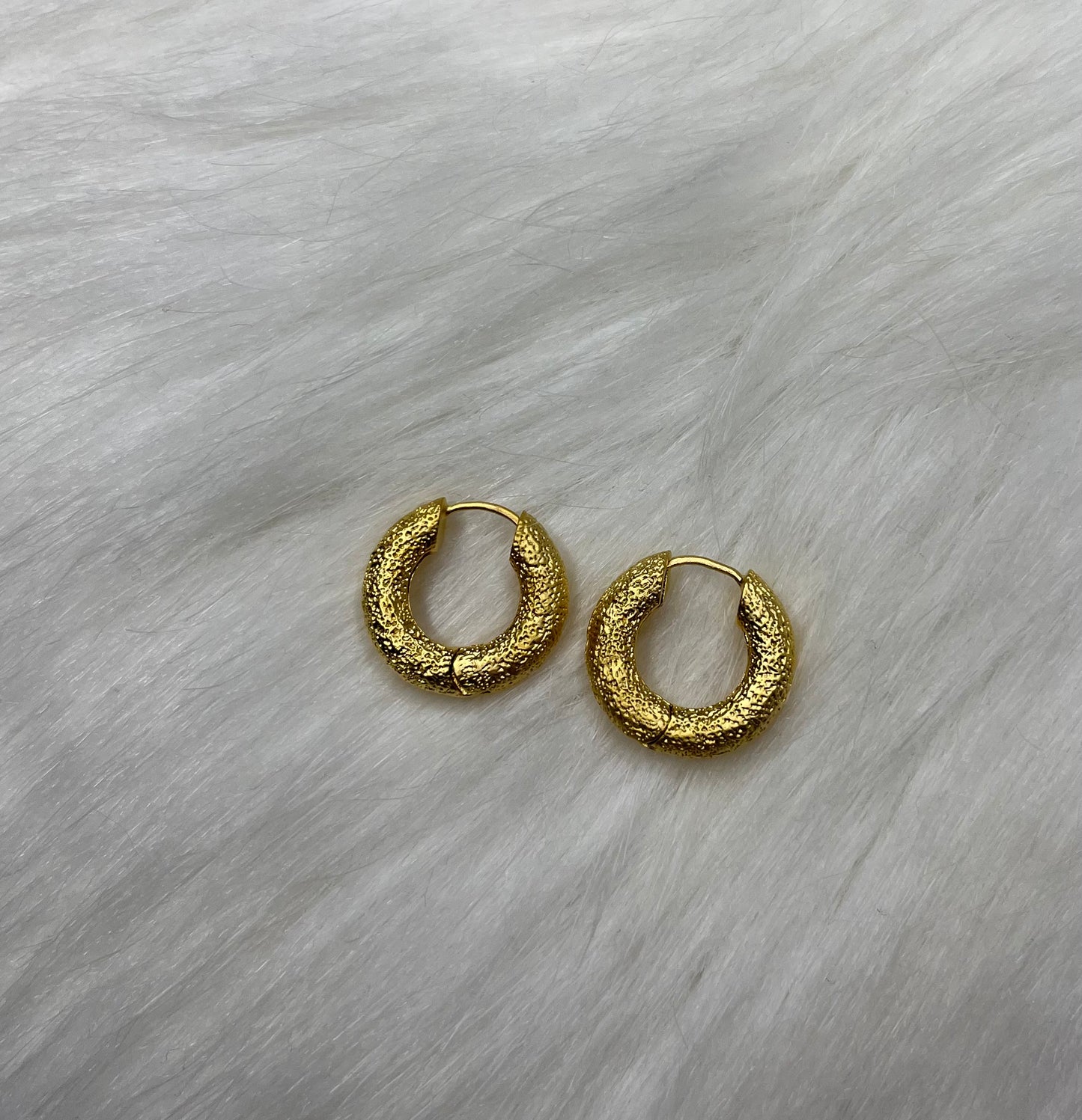 Makarena Earrings