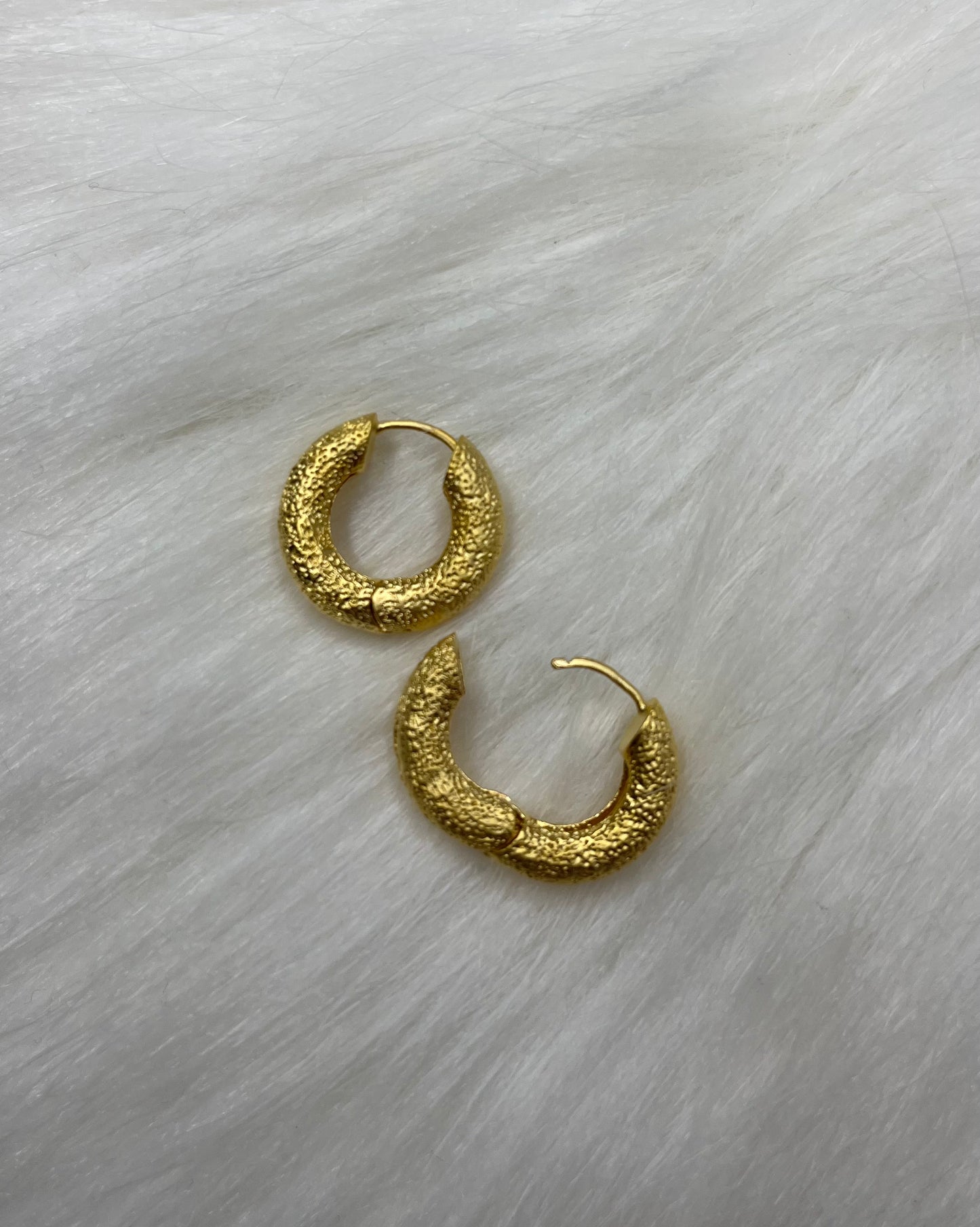 Makarena Earrings