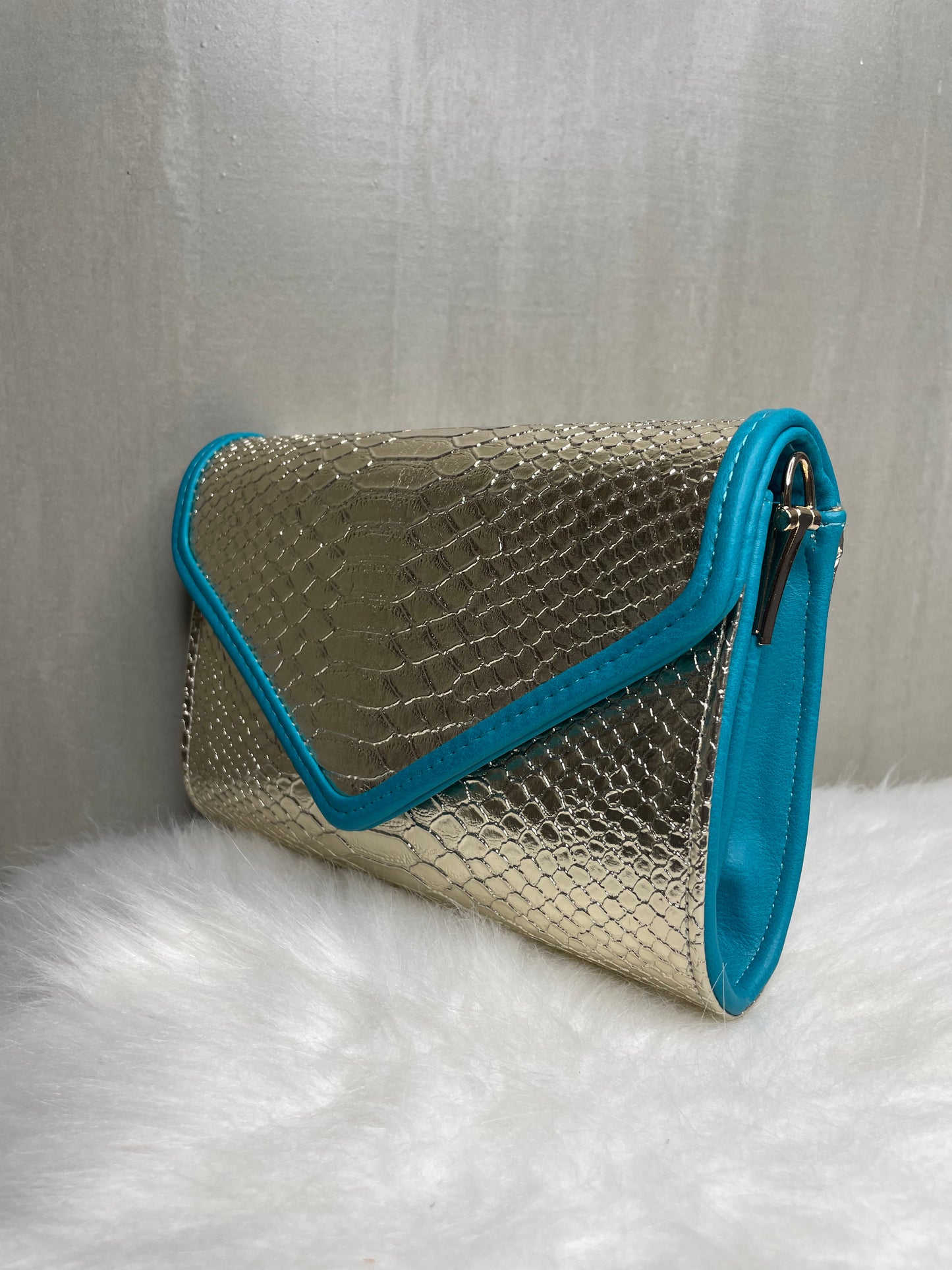 Blue champagne purse